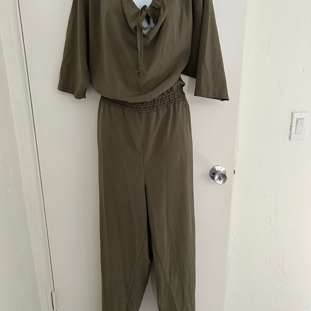 Olive Green Vintage Hot in Hollywood Jumpsuit So Gorgeous  NWT